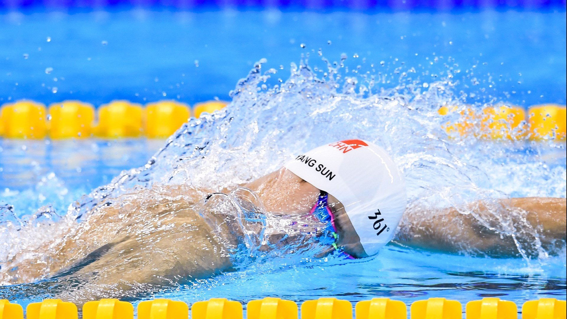 开云电竞账号入口-篮球训练营创新课程引导技术突破，篮球训练营创业计划书范文